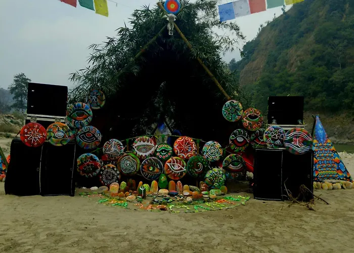 Mystic Vibes Fitness - Soultribe Commune Hostel *