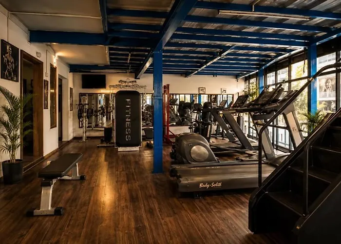 Mystic Vibes Fitness - Soultribe Commune Hostel *